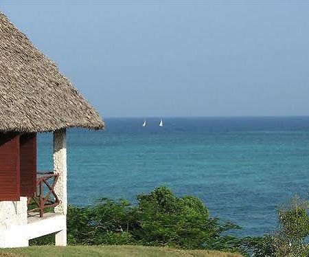 Tijara Beach Hotel Mombasa Luaran gambar